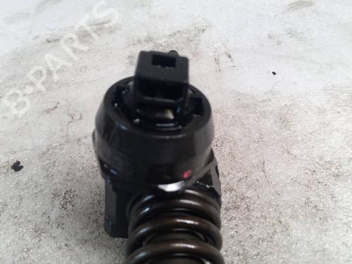 Injector VW TOUAREG (7LA, 7L6, 7L7) 5.0 V10 TDI | BP24147645M100