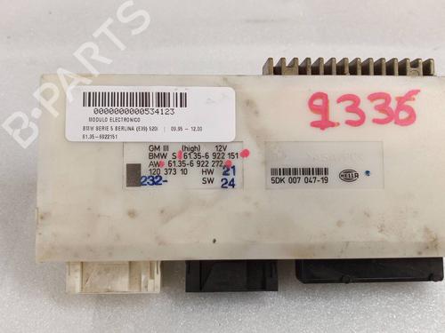 Used Electronic module Electronic module BMW 5 (E39) 520 i (150 hp) 32724849 32724849