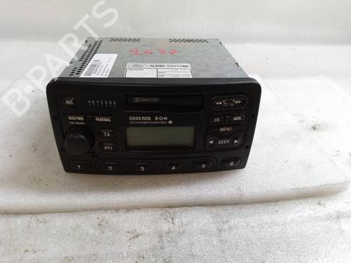 Bilradio FORD FOCUS I Saloon (DFW) 1.8 Turbo DI / TDDi (90 hp) 31613675