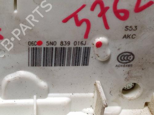 Rear right lock VW TIGUAN (5N_) 2.0 TDI | BP16654716C99 