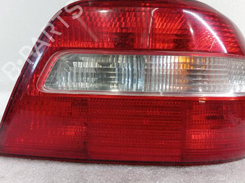 Used Right taillight VOLVO S40 I (644) 1.8 (115 hp) 28321228