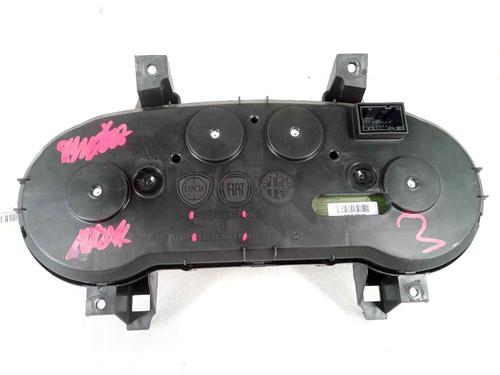Instrument cluster FIAT GRANDE PUNTO (199_) 1.3 D Multijet | BP13378048C47 
