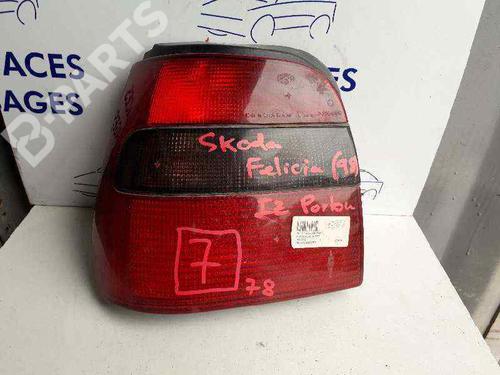 Used Left taillight Left taillight SKODA FELICIA I (6U1) [1994-1998] 10268142 10268142