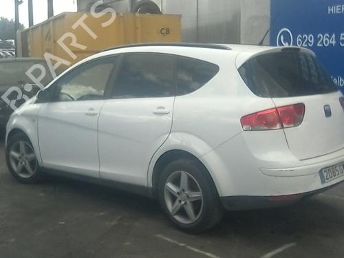 Left mirror SEAT ALTEA XL (5P5, 5P8) 1.6 TDI | BP24610802C26 