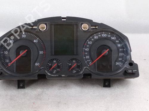 Used Instrument cluster VW PASSAT B6 Variant (3C5) 2.0 TDI (140 hp) 16840208