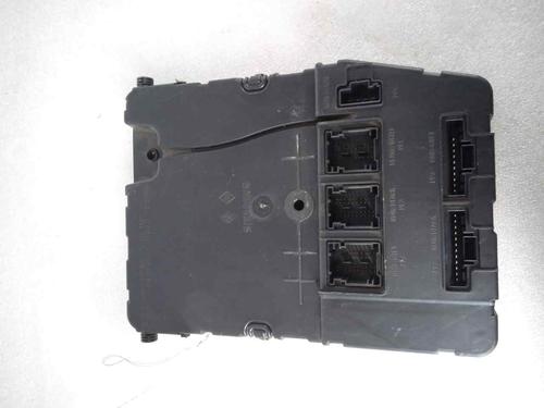 Zekeringkast RENAULT MEGANE II (BM0/1_, CM0/1_) 1.5 dCi (BM0F, BM0T, BM2B, CM0F, CM0T) (82 hp) 10294198