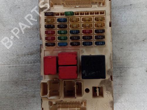 Zekeringkast FIAT STILO (192_) 1.9 JTD (192_XE1A) (115 hp) 27236246