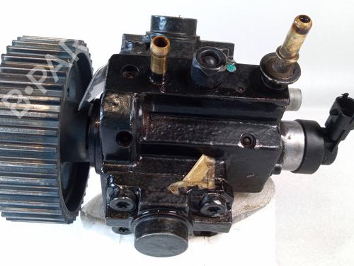 Pompe à injection FIAT STILO (192_) 1.9 D Multijet (120 hp) 21045281