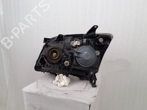 Right headlight TOYOTA AVENSIS Saloon (_T25_) 2.0 D-4D (ADT250_, ADT250R) | BP19430612C29