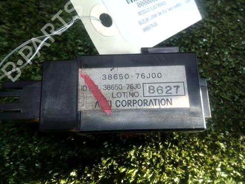 Used Electronic module SUZUKI JIMNY Closed Off-Road Vehicle (SN) 1.3 16V (SN413, JB33) (80 hp) 8894353