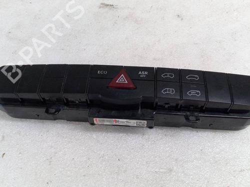 Used Warning switch MERCEDES-BENZ VITO / MIXTO Van (W639) 109 CDI (639.601, 639.603, 639.605) (95 hp) 24802554