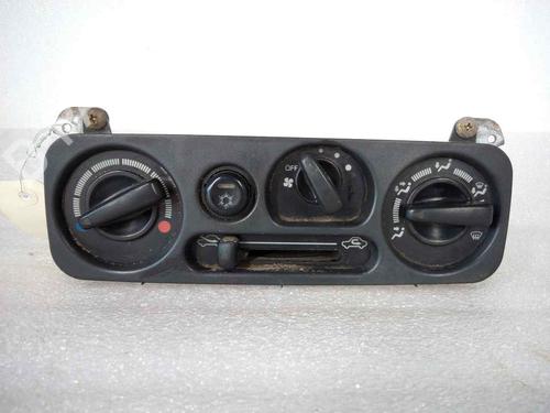 Used Climate control MITSUBISHI PAJERO SPORT I (K7_, K9_) 2.5 TD (K94W, K74T) (115 hp) 10334124