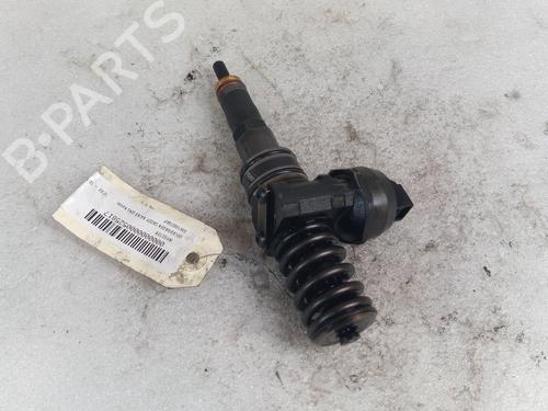 Injector VW CADDY III MPV (2KB, 2KJ, 2CB, 2CJ) 1.9 TDI | BP25760623M100 