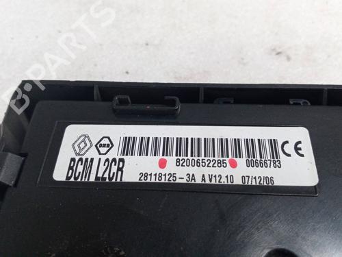 Fuse box RENAULT CLIO III (BR0/1, CR0/1) 1.5 dCi (BR17, CR17) | BP25818806E1 