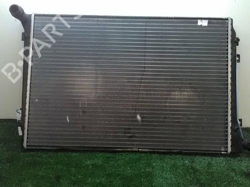 Used Water radiator AUDI A3 Sportback (8PA) 1.6 (102 hp) 8335705