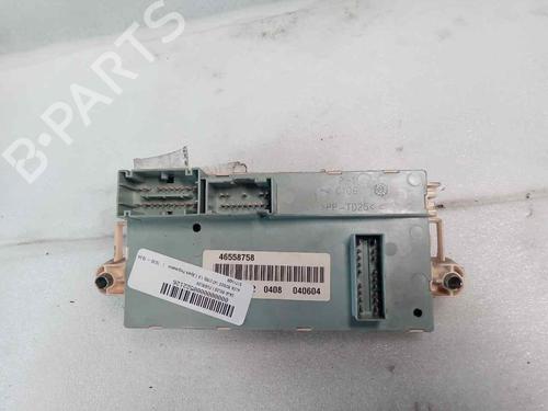 Fuse box ALFA ROMEO 147 (937_) 1.6 16V T.SPARK (937.AXA1A, 937.AXB1A, 937.BXB1A) | BP20342749E1