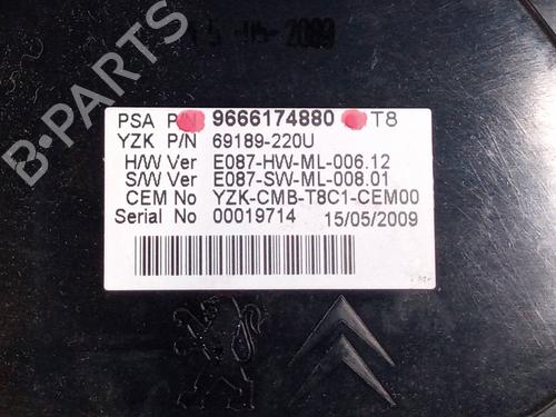 Instrument cluster PEUGEOT 3008 I MPV (0U_) 1.6 VTi | BP22449520C47 