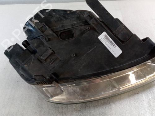 Faro izquierdo FORD FOCUS C-MAX (DM2)  | BP30513205C28 