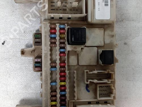 Used Fuse box VOLVO V50 (545) 2.0 D (136 hp) 27224460