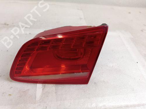 right-tailgate-light-vw-passat-b7-362-2010-2011-2012-2013-2014-2015-2016-32724910 main image