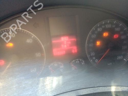 Caja reles / fusibles VW GOLF V (1K1)  | BP8897974E1 