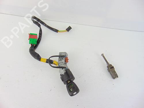 Annen CITROËN C3 I (FC_, FN_) 1.1 i (60 hp) 14048534