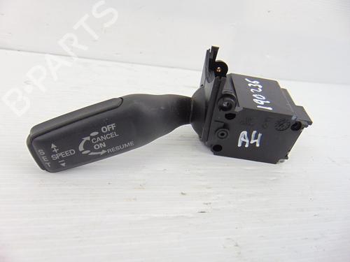 Kombi Kontakt / Stilkkontakt AUDI A4 B7 Avant (8ED) 2.7 TDI (180 hp) 8245601