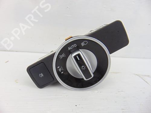 Used Headlight switch MERCEDES-BENZ A-CLASS (W176) A 180 CDI / d (176.012) (109 hp) 8207014