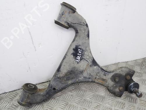 Used Left front suspension arm MERCEDES-BENZ VITO / MIXTO Van (W639) [2003-2026]  16216335