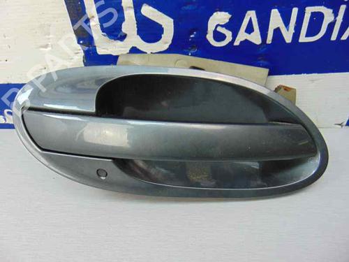 Used Front right exterior door handle BMW 7 (E65, E66, E67) 730 d (218 hp) 7727623