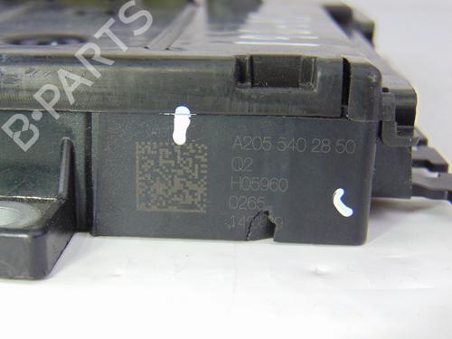 Fuse box MERCEDES-BENZ C-CLASS (W205) C 300 BlueTEC Hybrid / h (205.012) | BP9731940E1 