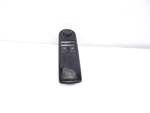 Used Left front window switch RENAULT CLIO IV (BH_) [2012-2021]  16817353