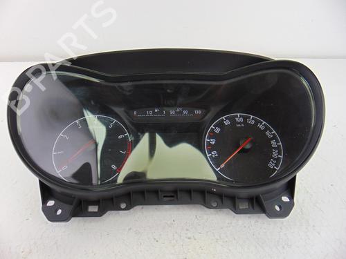 Used Instrument cluster OPEL CORSA E (X15) 1.4 (08, 68) (90 hp) 12432585