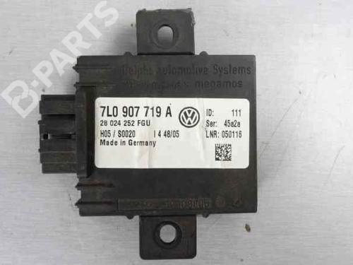 Used Control unit Control unit VW TOUAREG (7LA, 7L6, 7L7) 3.0 V6 TDI (225 hp) 7721793 7721793