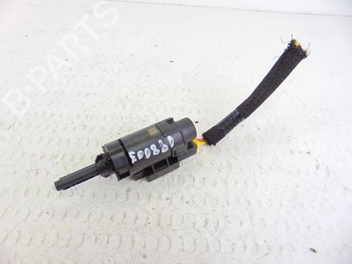 Spak kontakt PEUGEOT 3008 II SUV (MC_, MR_, MJ_, M4_) 1.6 BlueHDi 120 (120 hp) 10136383