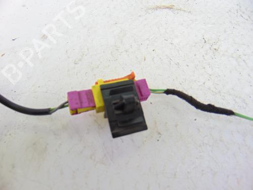 Front right belt tensioner OPEL VECTRA C (Z02) 1.9 CDTI (F69) | BP11584575C88 