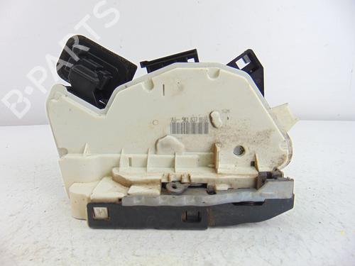 Used Front right lock VW GOLF VI (5K1) 1.6 TDI (105 hp) 12432310