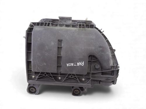Used Air filter box PEUGEOT PARTNER Box Body/MPV 1.6 HDi / BlueHDi 75 (75 hp) 30709842