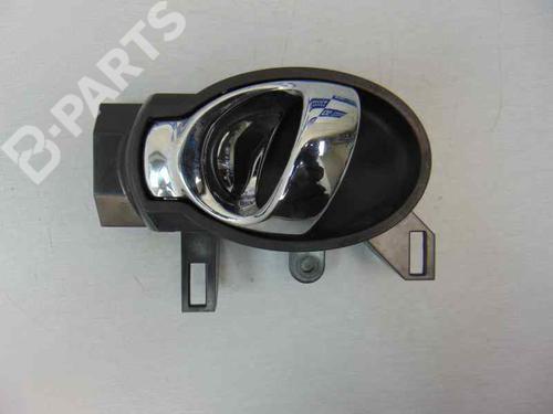 Used Rear left interior door handle Rear left interior door handle NISSAN JUKE (F15) 1.5 dCi (110 hp) 7726634 7726634