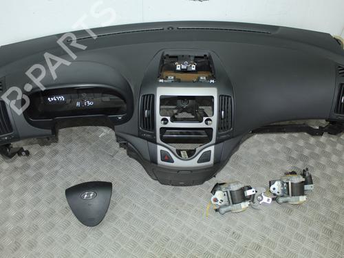 Kit Airbags HYUNDAI i30 Estate (FD) 1.6 CRDi (90 hp) 16286869