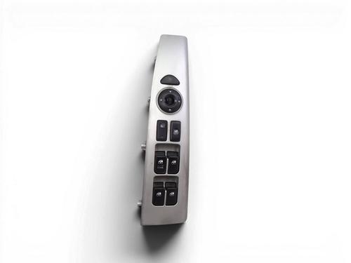 Used Left front window switch Left front window switch HYUNDAI SANTA FÉ II (CM) [2005-2015] 34008377 34008377