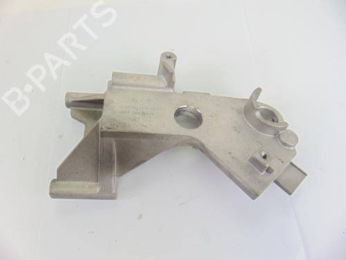Used Engine mount MERCEDES-BENZ GLC (X253) 220 d 4-matic (253.905, 253.903) (170 hp) 13011734