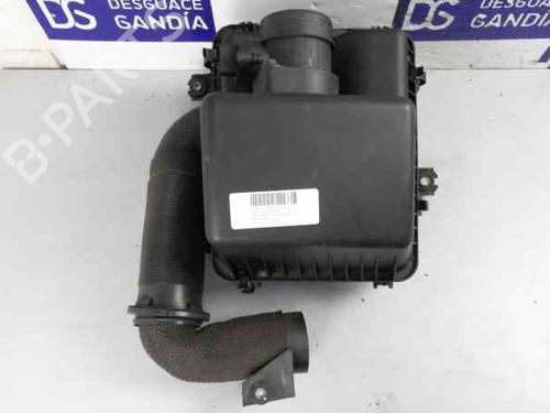 Used Air filter box KIA SORENTO I (JC) 2.5 CRDi 4WD (140 hp) 14047905