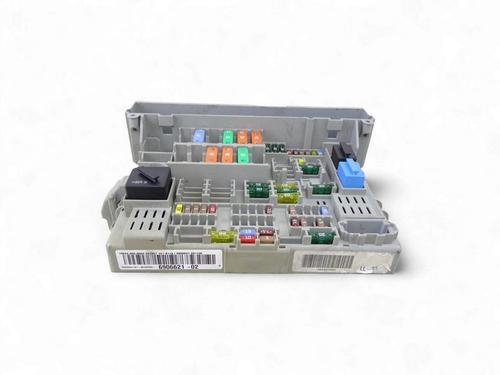 Used Fuse box BMW 3 (E90) 318 d (122 hp) 29275633