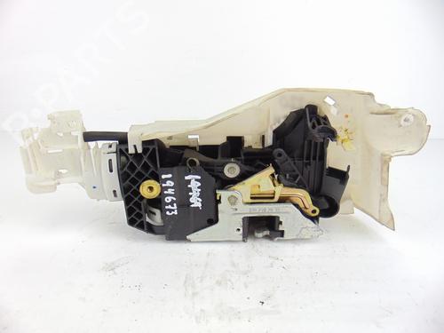 Front right lock MERCEDES-BENZ S-CLASS (W220, V220) S 320 CDI (220.025, 220.125) | BP9223176C97 
