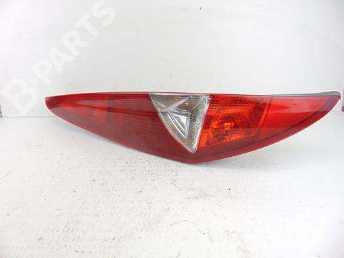 Used Left taillight Left taillight FIAT PUNTO (188_) 1.2 16V 80 (188.233, .235, .253, .255, .333, .353, .639,... (80 hp) 10542100 10542100