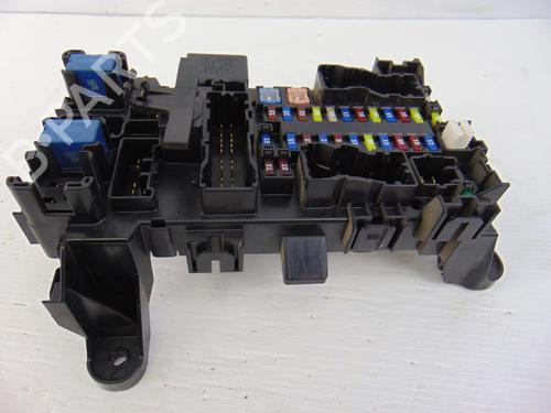 Fuse box SUZUKI GRAND VITARA II (JT, TE, TD) 1.9 DDiS (JB419WD, JB419XD) | BP8327152E1 