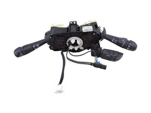 Used Headlight switch RENAULT CAPTUR I (J5_, H5_) [2013-2025]  28950359