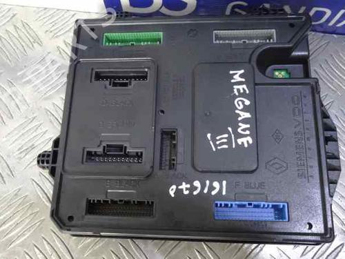 Used Fuse box RENAULT MEGANE III Hatchback (BZ0/1_, B3_) [2008-2025]  7719139
