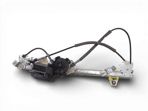 front-left-window-mechanism-renault-megane-ii-bm01_-cm01_-2001-2002-2003-2004-2005-2006-2007-2008-2009-2010-2011-2012-32118059 main image